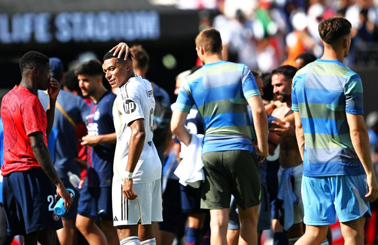 关于战术调整引爆全场！，姆巴佩意外战胜巴黎圣日耳曼气势如虹延续的信息