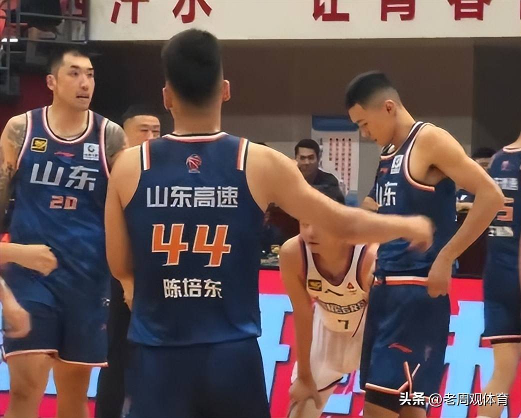 转折点山东男篮篮板制胜；CBA季后赛今晚攻防权衡；更衣室稳定；训练强度明显提升的简单介绍-开云体育官方网站